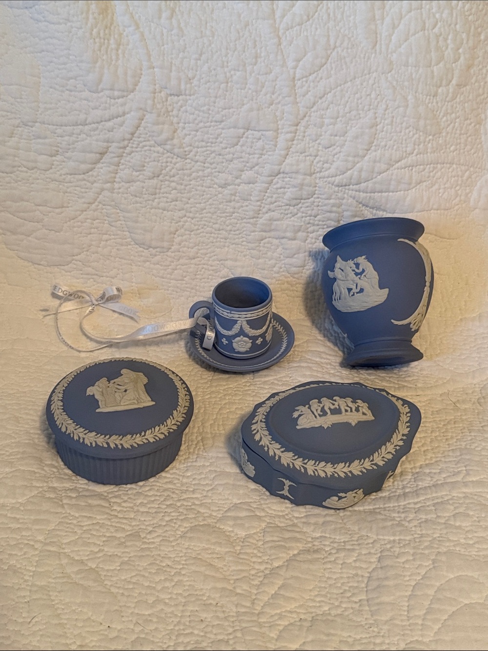 Lot of Wedgwood Blue Jasper 2 Decorative Trinket Boxes, ornament, vase